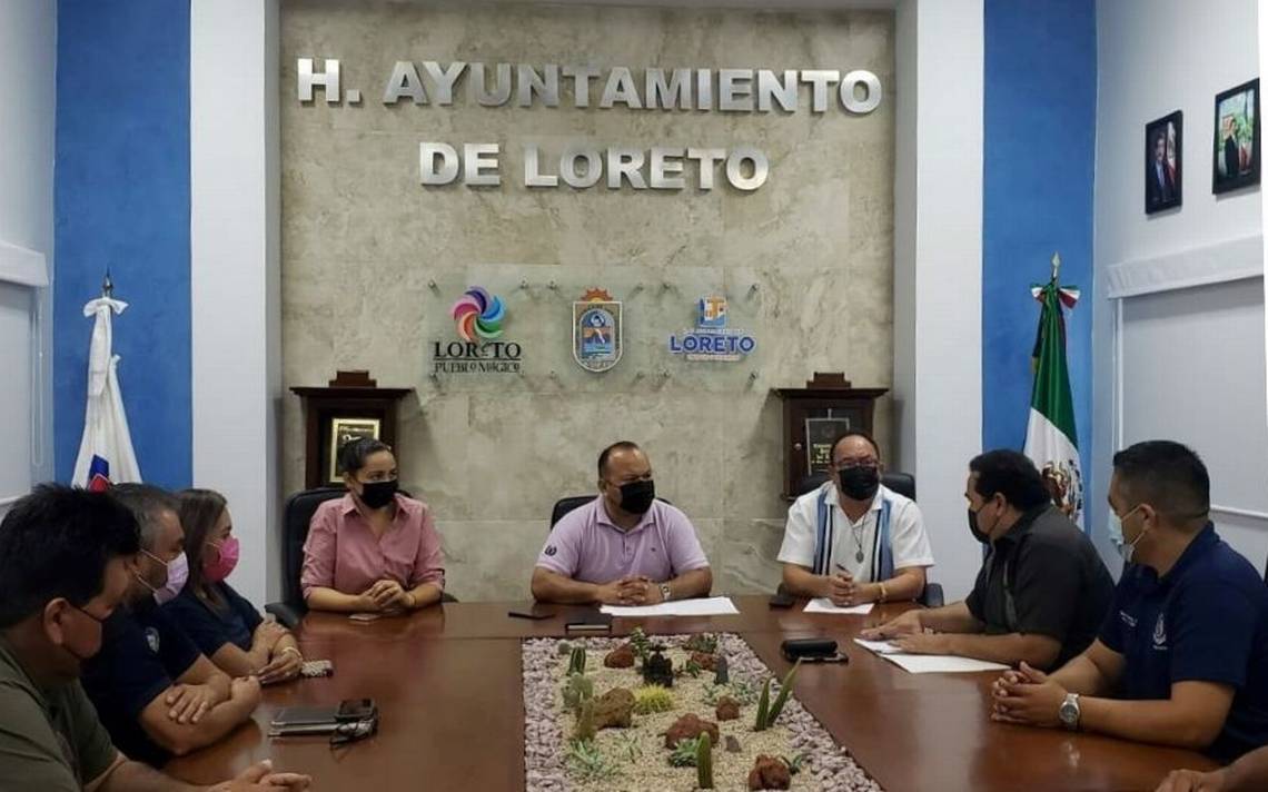 Sindicato De Bur Cratas Y Autoridades De Loreto Revisan Pliego